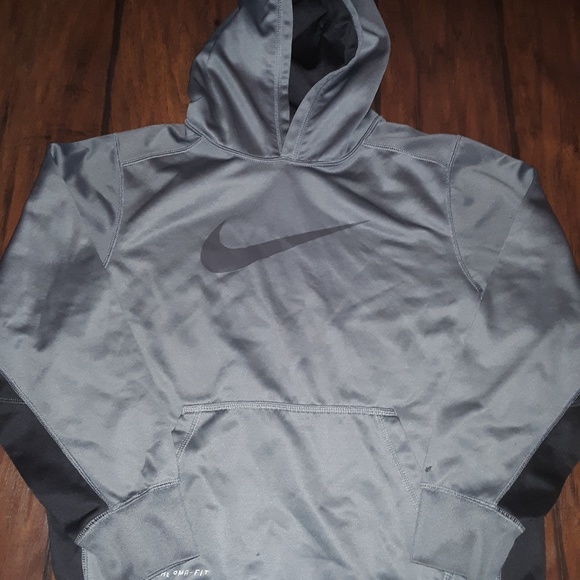 Pullover - Picture 1 of 1